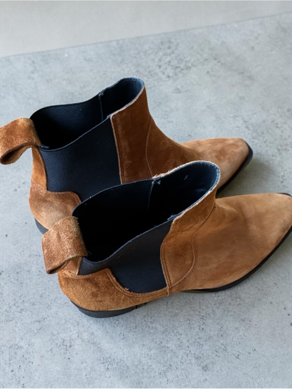Everlane Western Ankle Boots in Russet Suede - Picture 8 of 9